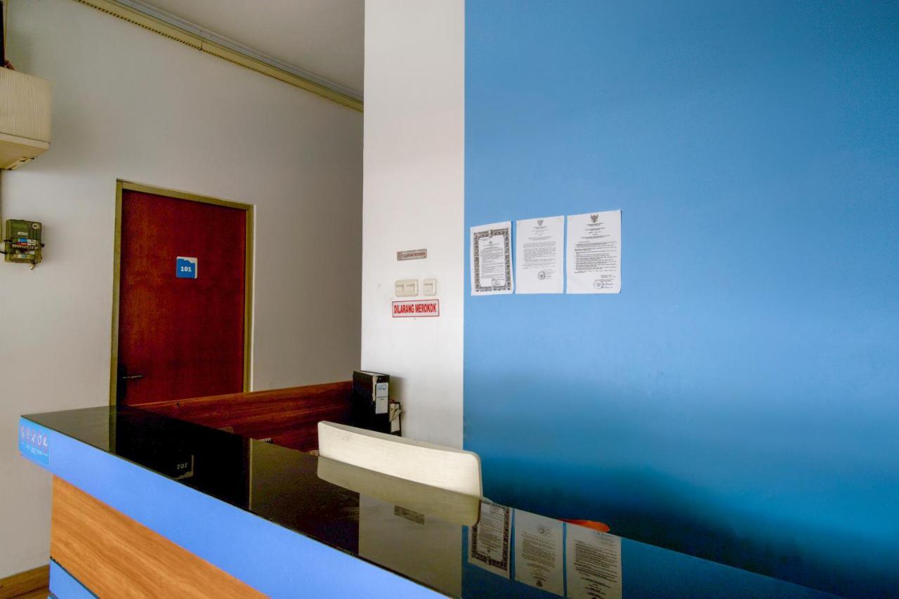 Oyo 3754 Prosperity Mansion Hotel Jakarta Exterior photo